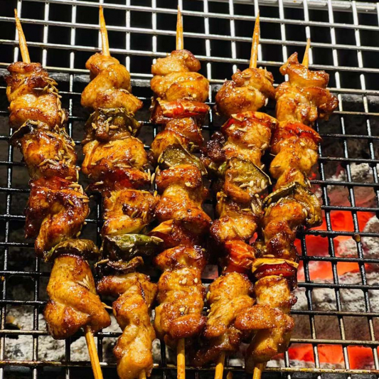Chicken Kebab (5 skewers) 炭烤雞肉串 (辣) (5 串)