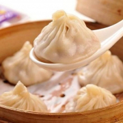 Steamed Pork Meat Buns (3 pcs) / 小笼包