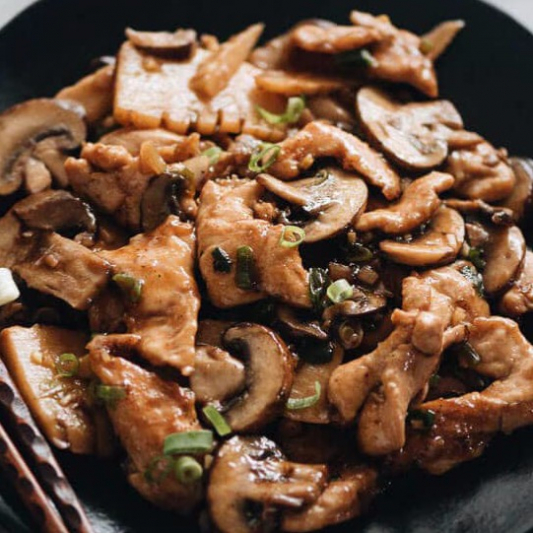 C09. Sliced Chicken with Fresh Mushrooms Jade 276 Chinese Restaurant